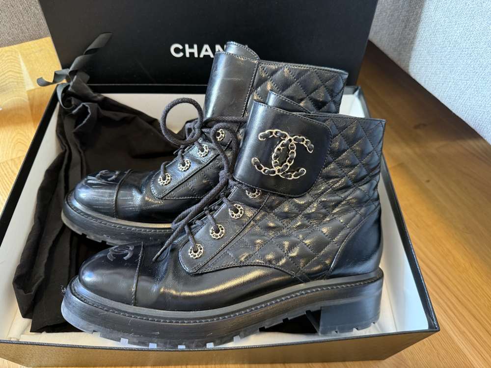 Chanel boots / kotničky