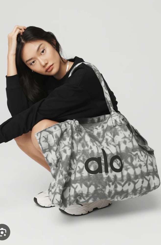 Alo Yoga taška / shopper