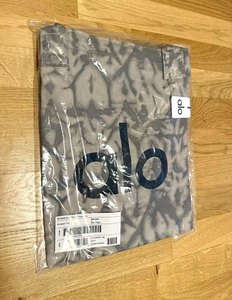 Alo Yoga taška / shopper
