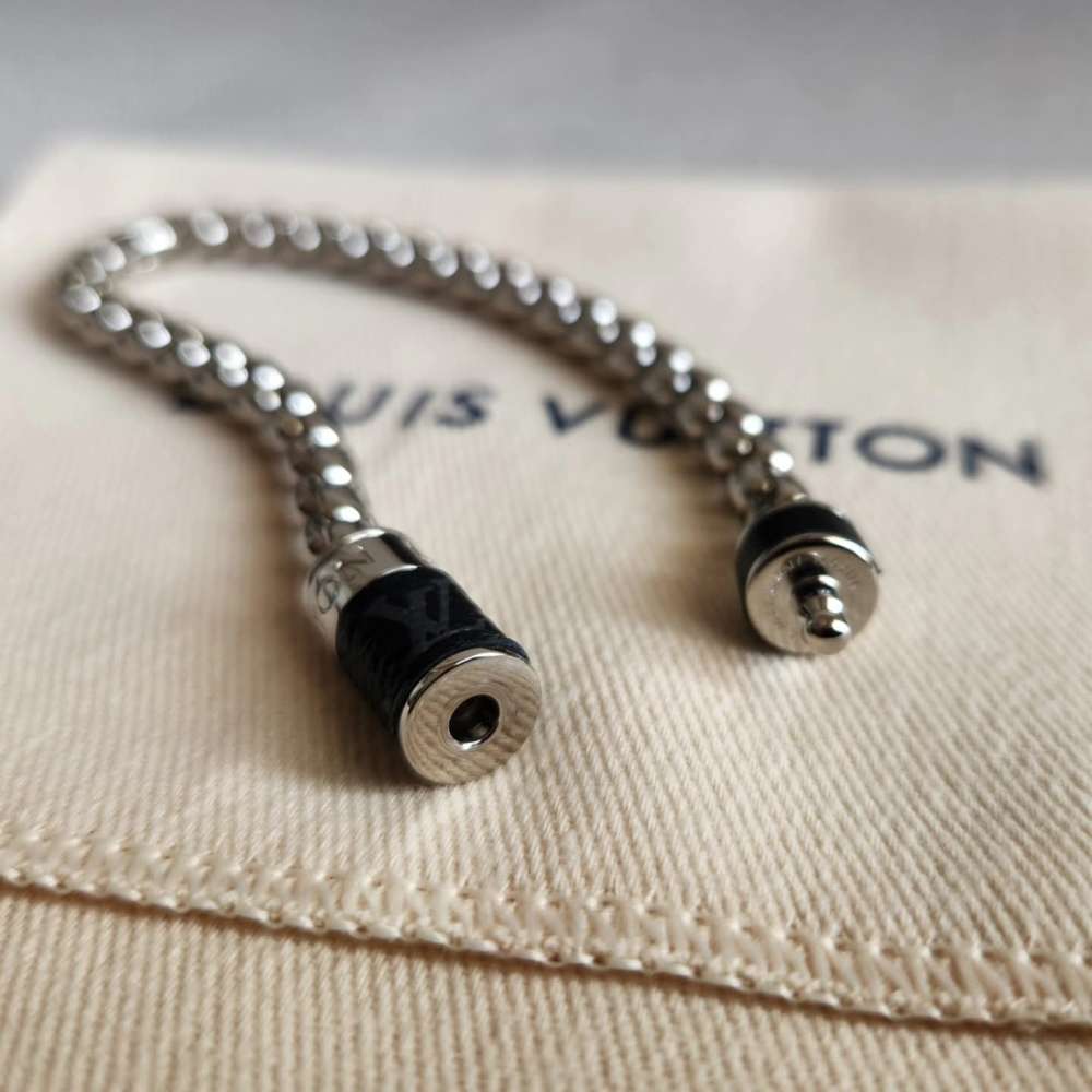 Louis Vuitton Naramek