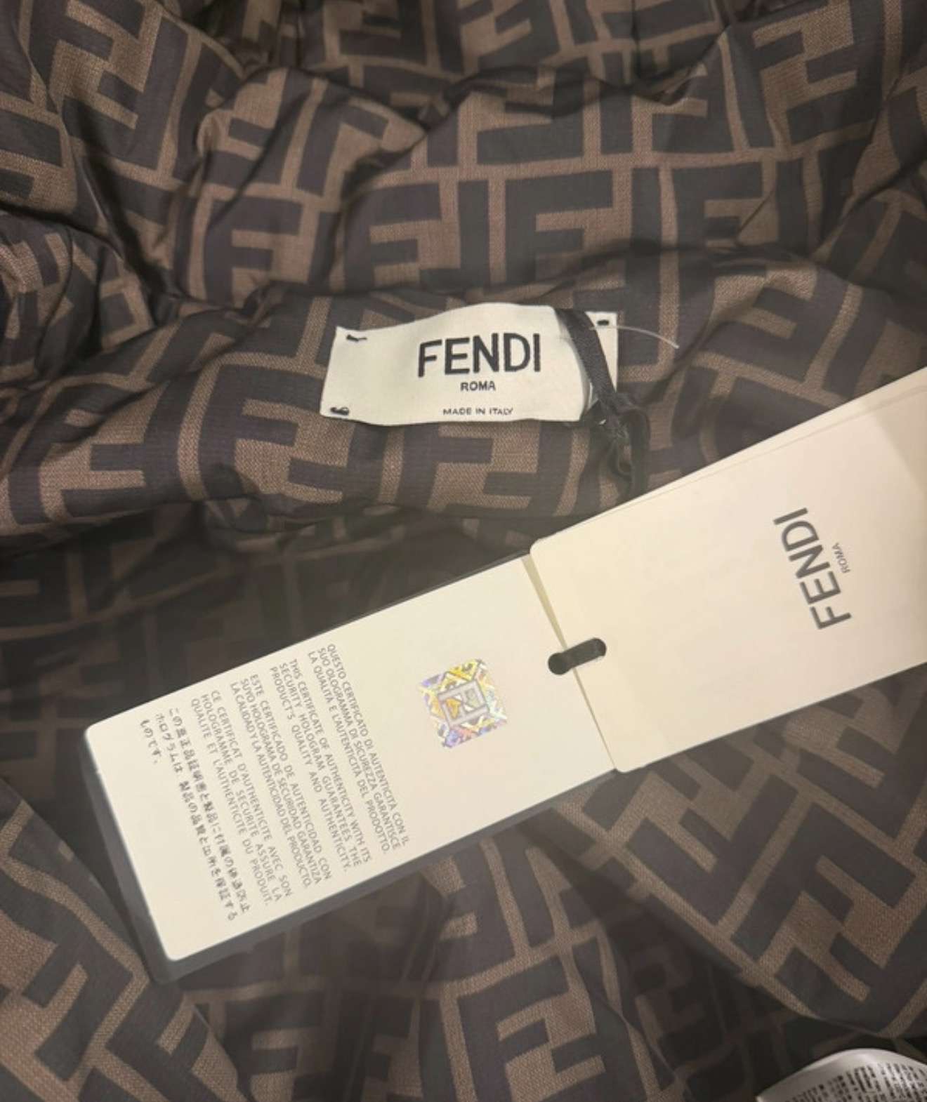 Fendi lyžiarsky overal