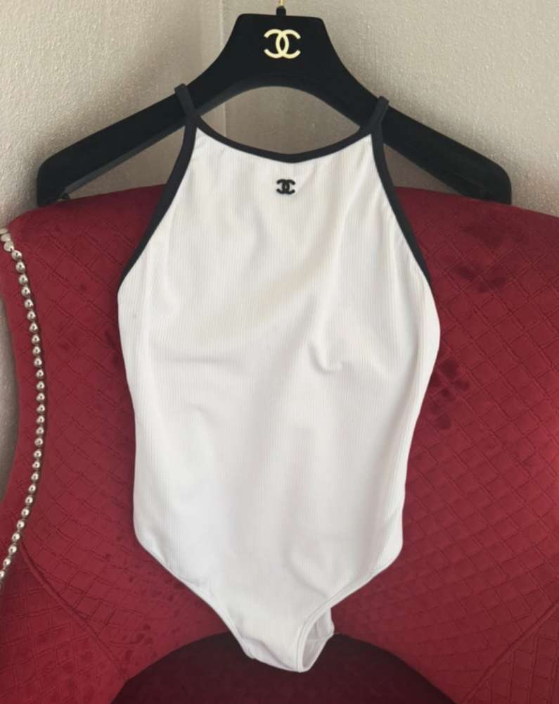 Chanel body alebo plavky