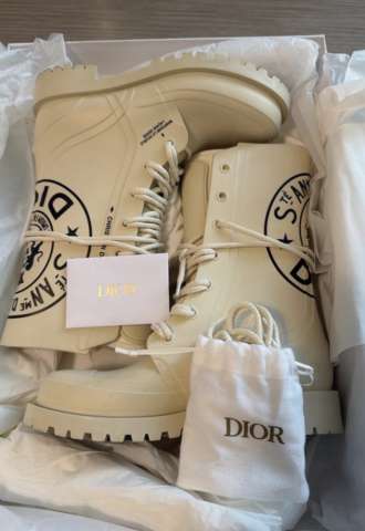 https://vipluxury.sk/Dior Cizmy