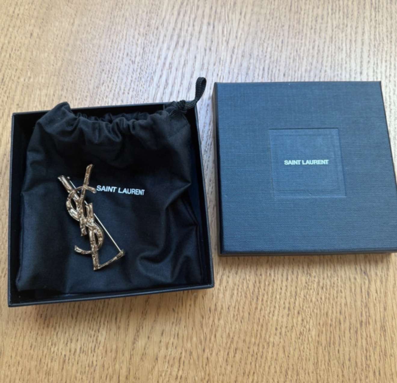 YSL Brosna