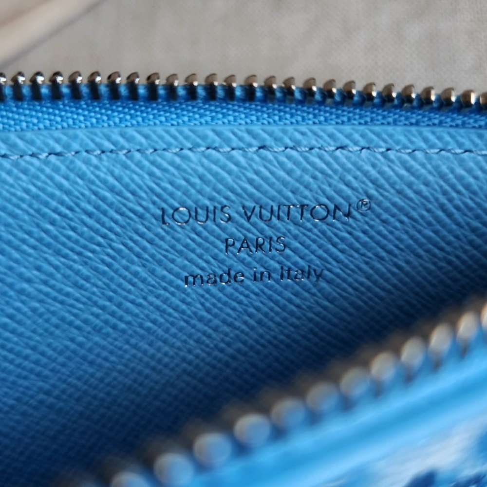 Louis Vuitton Cardholder