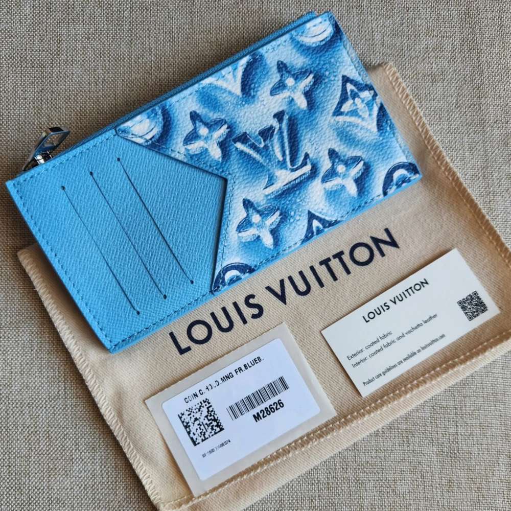 Louis Vuitton Cardholder