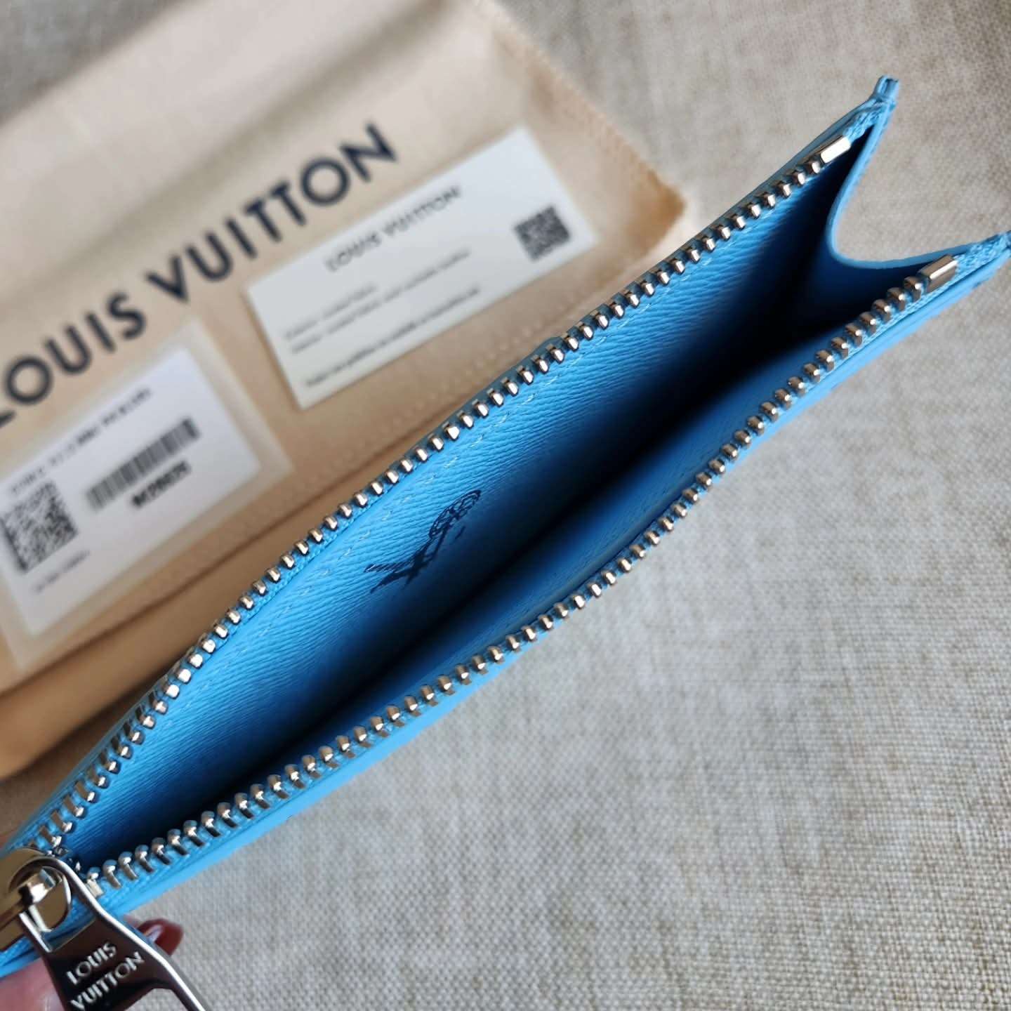 Louis Vuitton Cardholder