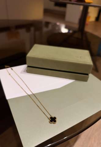 https://vipluxury.sk/Van cleef alhambra nahrdelník